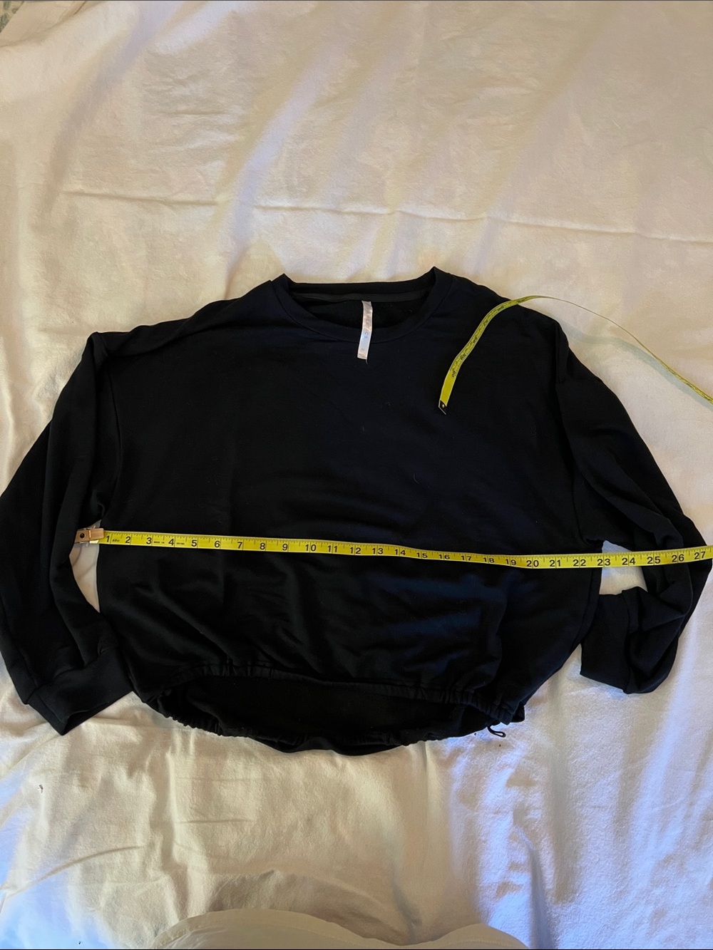 Fabletics Black Long-Sleeve Cropped Pullover